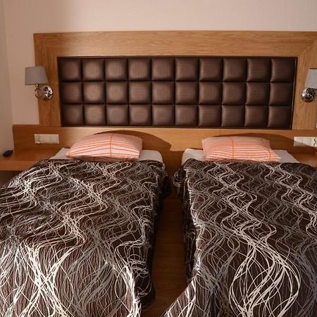 Dolina Pilicy Hotel Stanislawice  Bagian luar foto